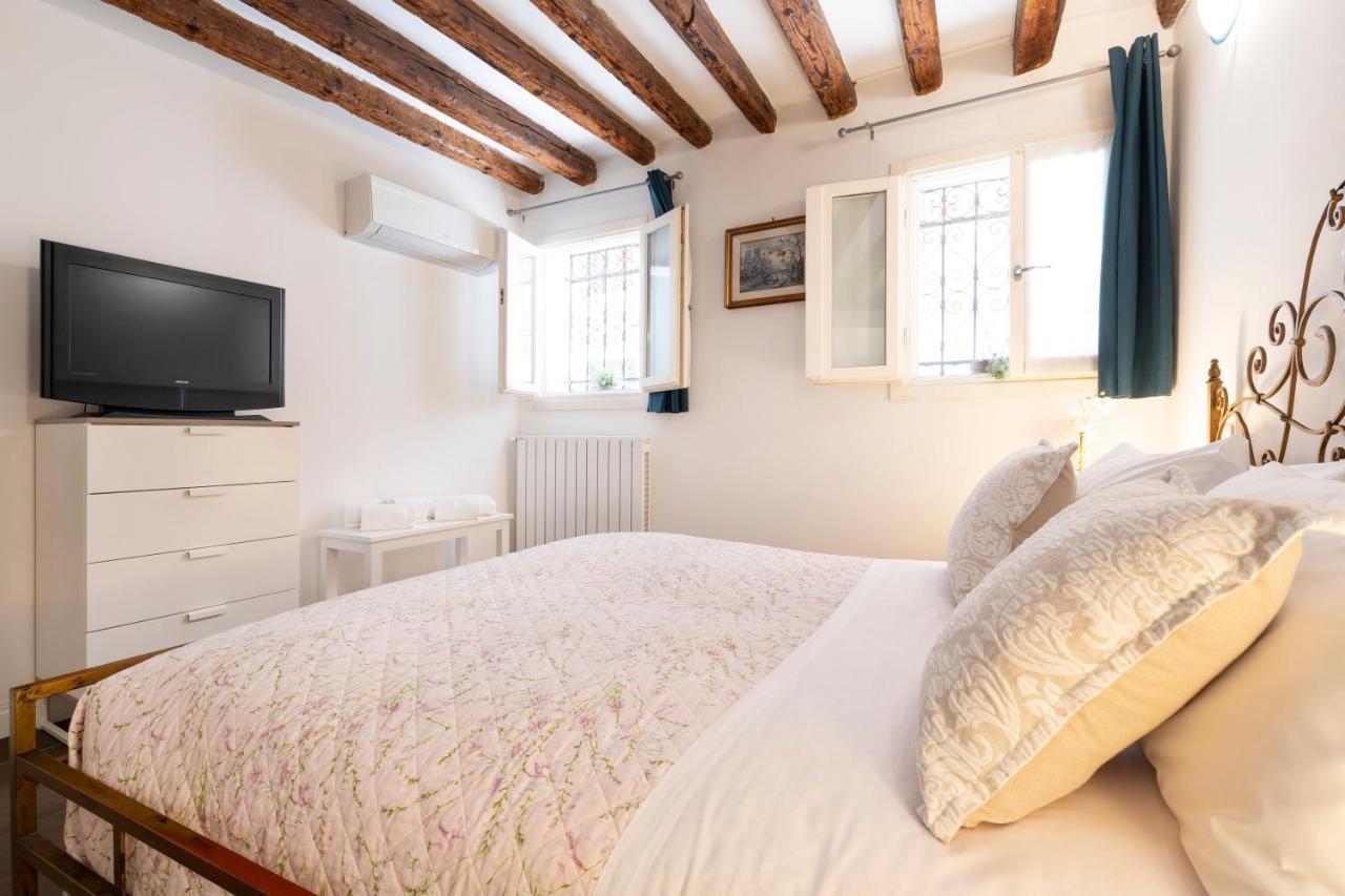 San Giacomo Pied-A-Terre House By Wonderful Italy Venezia Eksteriør bilde